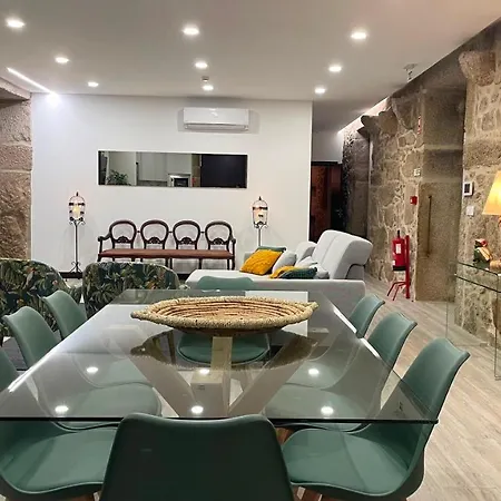 Casa Da Torre Lapela (Viana do Castelo)